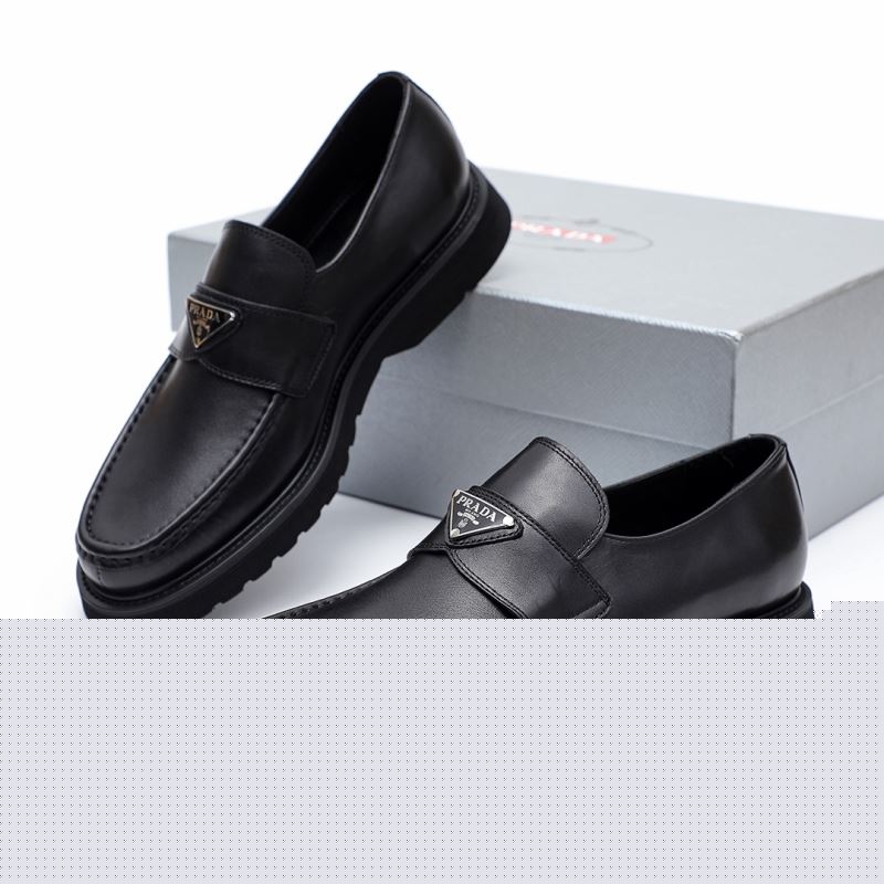 Pra*a leather shoes